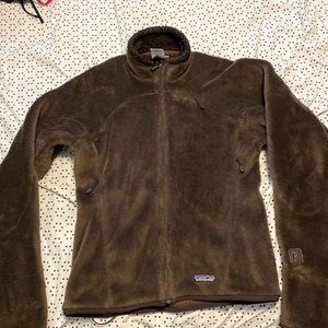 Fuzzy Patigonia zip up jacket